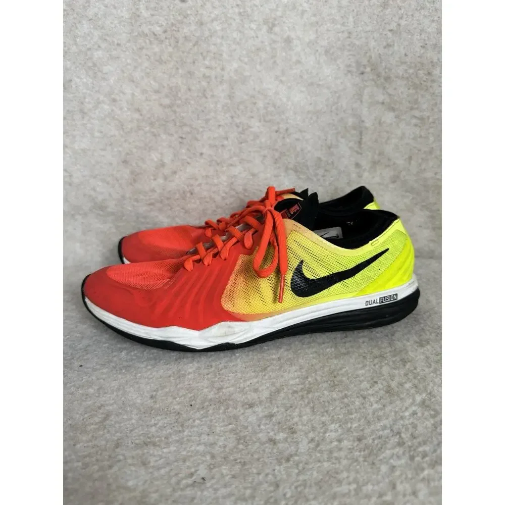 Nike DF TR4 Dual Fusion Red Yellow Shoe Women Size 8.5‎
